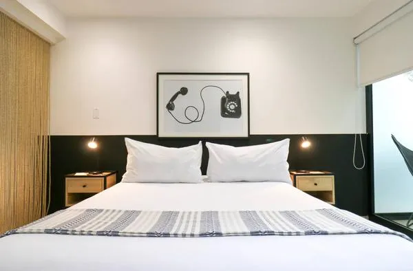 Artistic 2BR with Balcony in Barranco