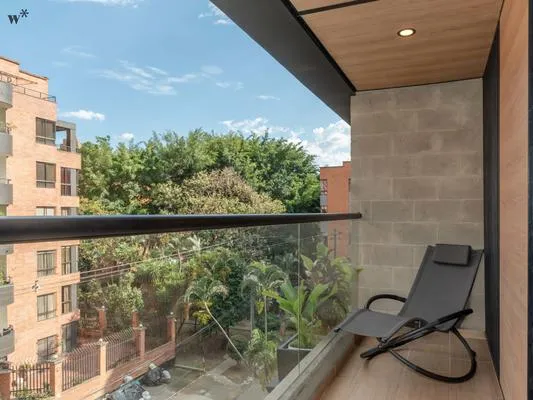 Beautiful 3BR w/ AC and balcony in Laureles