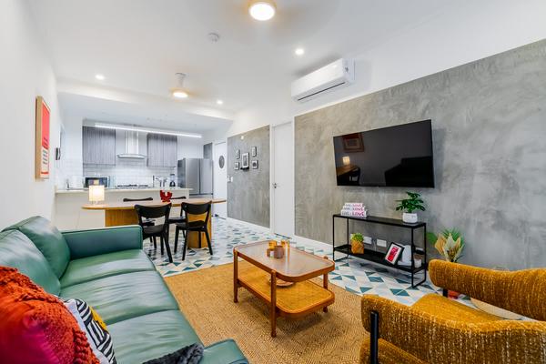 Charming 1BR in Santa Ana’s Best Area