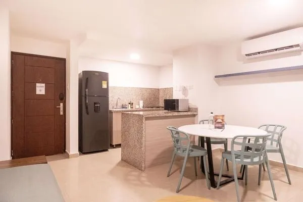 Glorious 2BR w/ AC in Bocagrande