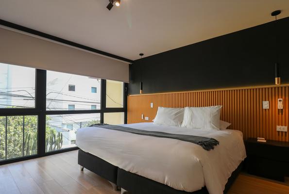 Elegant 1BR w/ AC in the Heart of Miraflores