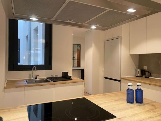 Majestic 2BR at Palacio Real