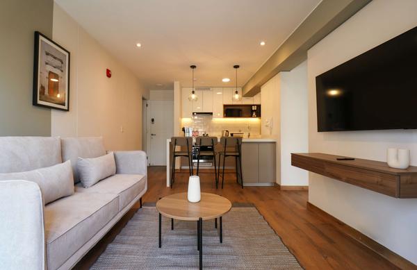 Tranquil 2BR w/ Balcony in Miraflores