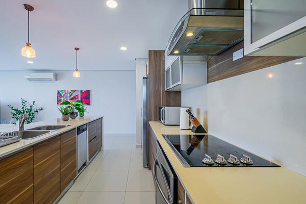 Divine 2BR w/ Balcony in Costa del Este