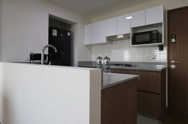 Stunning 2BR with Balcony & City Views