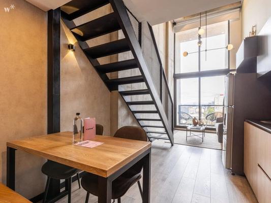 Stylish duplex in Virrey