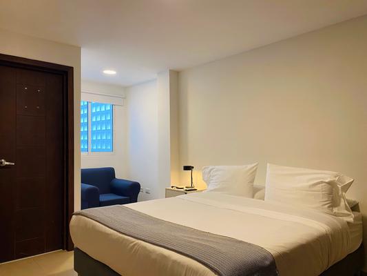 Breathtaking 2BR w/ AC in Bocagrande