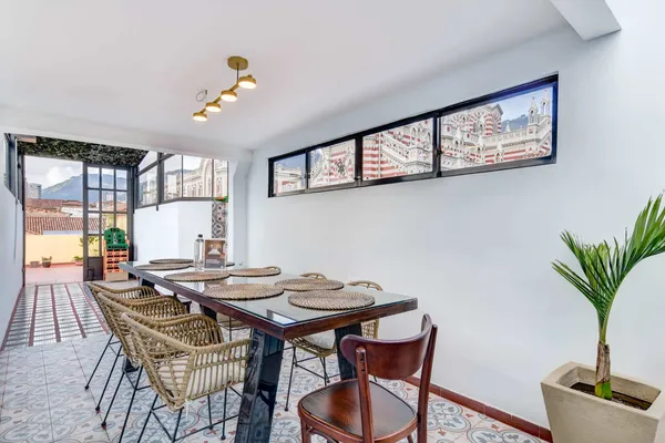 Chic 4BR House in Vibrant La Candelaria