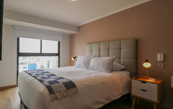 Deluxe 3BR w/ Balcony in Prime Miraflores