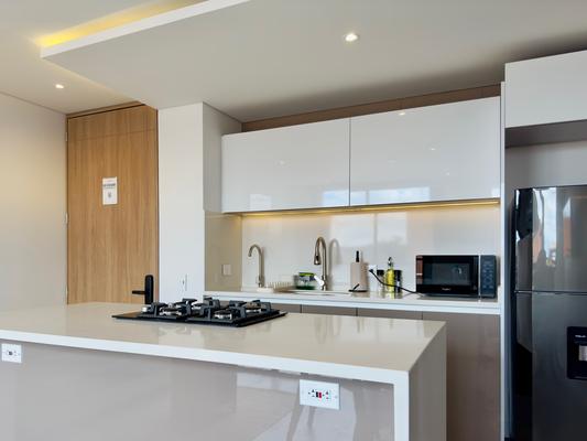 Striking 2BR w/ Balcony in Santa Barbara