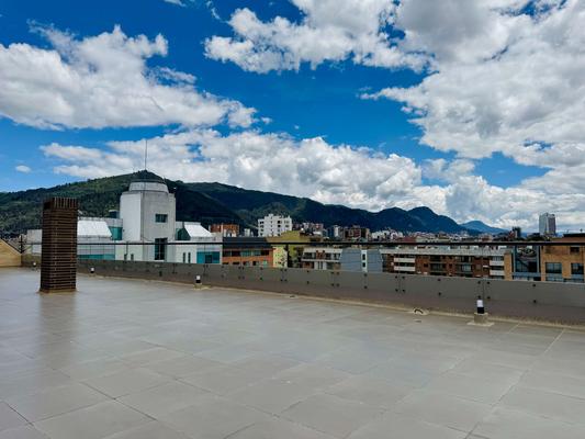 Trendy Loft w/ Balcony in Santa Barbara