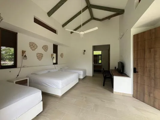 Roomy 4BR Villa w/ Pool at Mesa de Yeguas