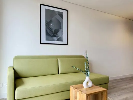 Striking 2BR w/ Balcony in Santa Barbara