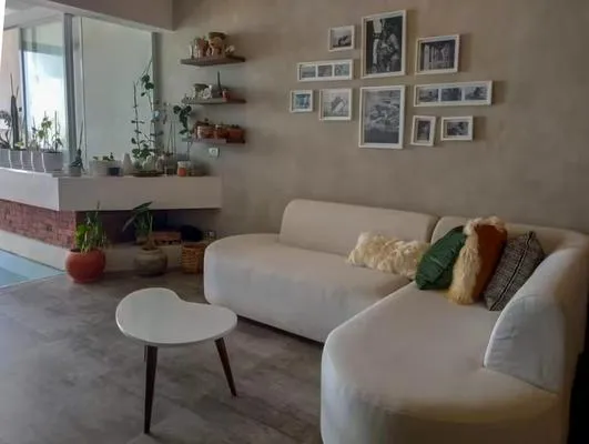 Spacious 4BR Duplex w/ Pool in Punta Hermosa