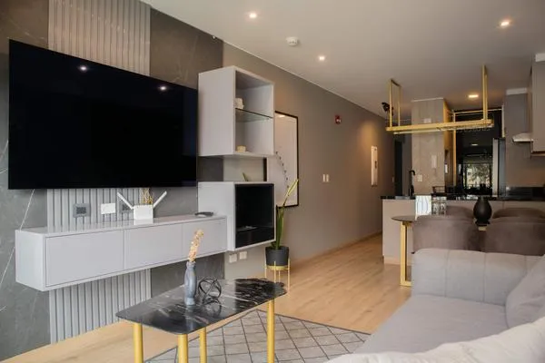 Inviting 3BR Apartment in Barranco w/ Balcony