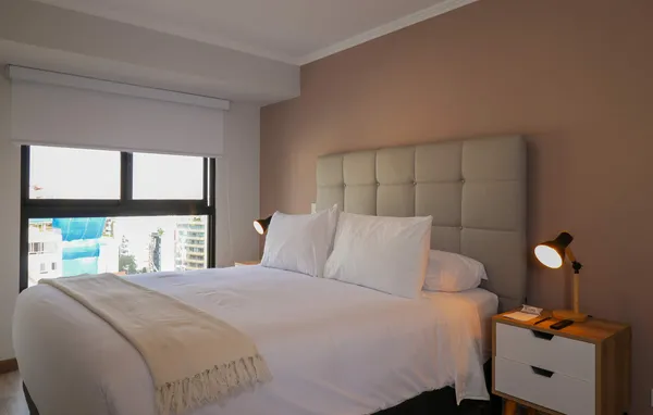 Deluxe 3BR w/ Balcony in Prime Miraflores