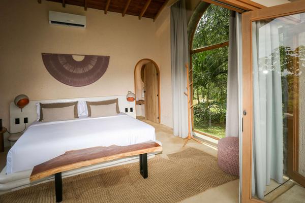 Elegant 2BR Villa w/ Pool & Mountain Views