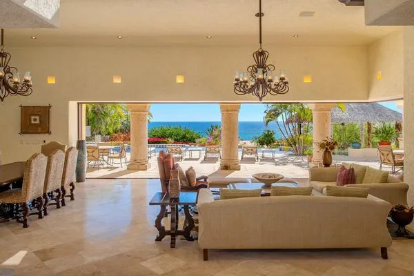 Stunning 5BR Oceanfront Villa w/ Pool
