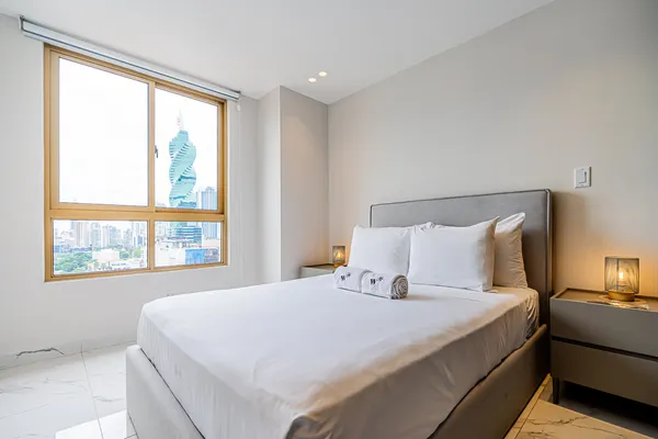 Upscale 1BR in Obarrio w/ AC