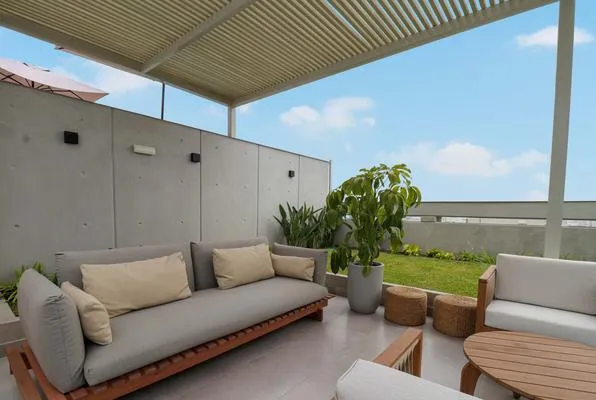 Grandiose 2BR w/ Great balcony in Miraflores
