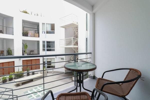 Spacious 3BR with Balcony in Barranco