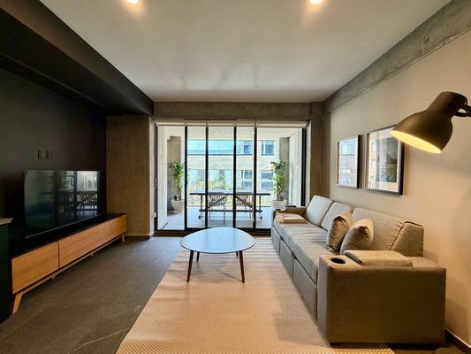 Modern & Cozy 1BR w/ Terrace in Tabacalera