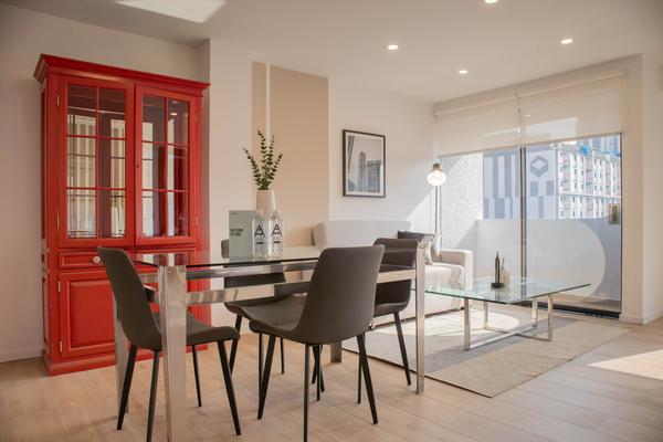 Lovely 1BR w/ Incredible Balcony in Miraflores