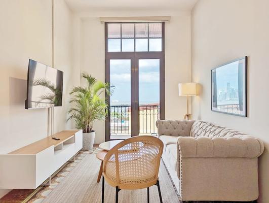 Impressive 1BR in Casco Viejo