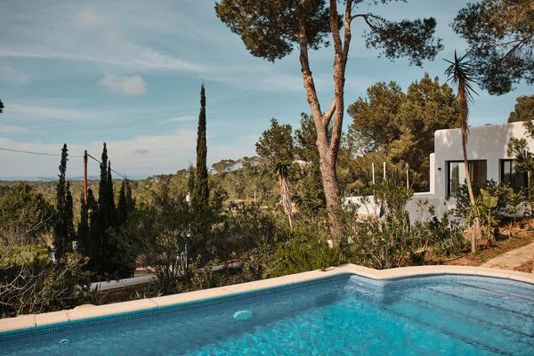 Spacious 5BR Villa with Private Pool in Ibiza