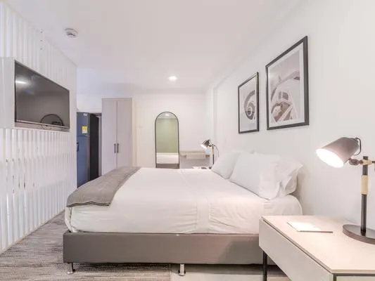 Deluxe Loft w/ Private Jacuzzi in El Poblado