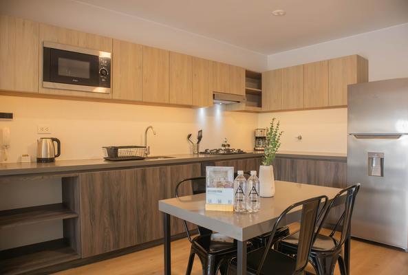 Contemporary 1BR w/ Balcony in Miraflores