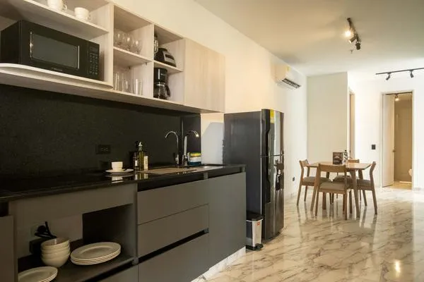 Dazzling 1BR w/ Jacuzzi near Ciudad Amurallada