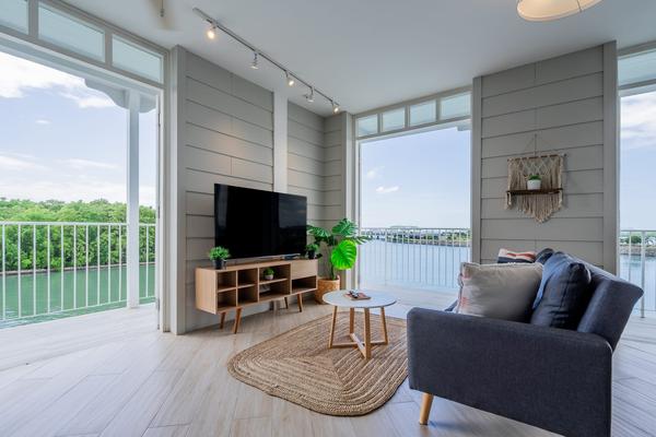 Versatile 1BR w/ Balcony in Panama