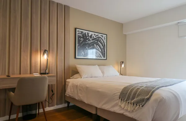 Modern & Cozy 2BR w/ Balcony in Miraflores