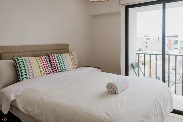 Enchanting 2BR w/ Balcony in Magdalena del Mar