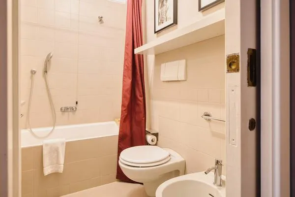 2BR Retreat in the Heart of Porta Venezia