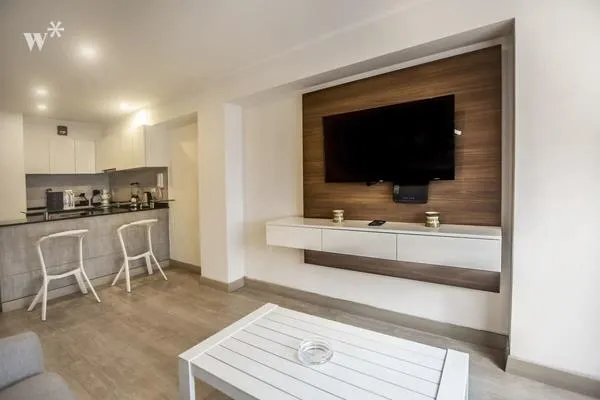 Stunning 1BR near Central Restaurante