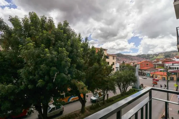 Grandiose 1BR w/ Perfect Balcony in Cusco