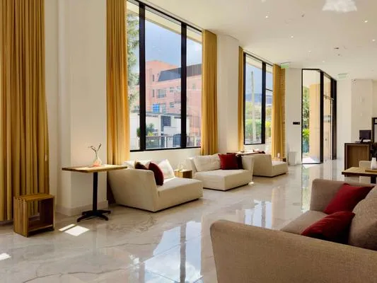 Dazzling Loft w/ Balcony in Santa Bárbara
