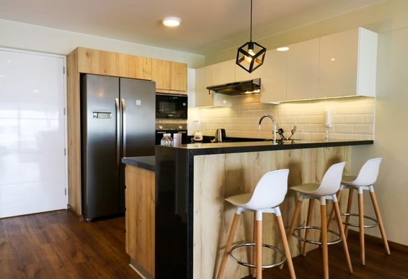 Lovely 1BR with Balcony in Miraflores