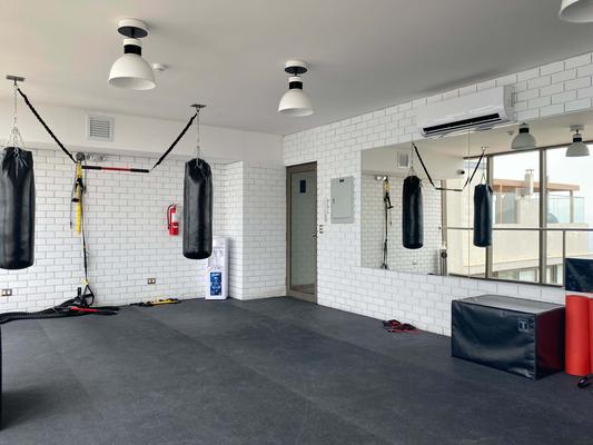 Superb Loft w/ Balcony in Barranco