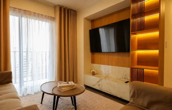 Luxury 3BR w/ Balcony in Upscale Miraflores