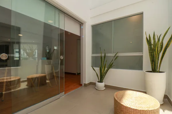 Upscale 3BR w/ Private Patio in Barranco