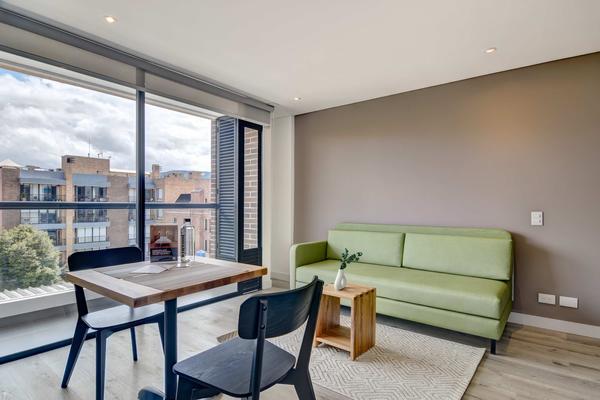 Beautiful 1BR Balcony in Santa Barbara