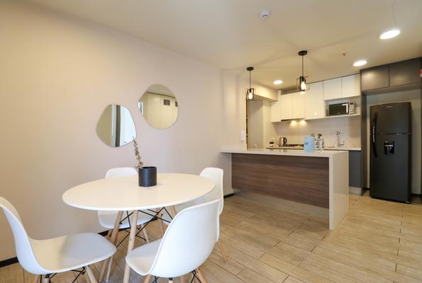 Monochromatic 1BR in Lovely Barranco