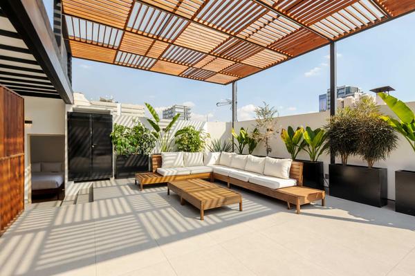 Amazing 4BR w/ Terrace & Jacuzzi in Juarez