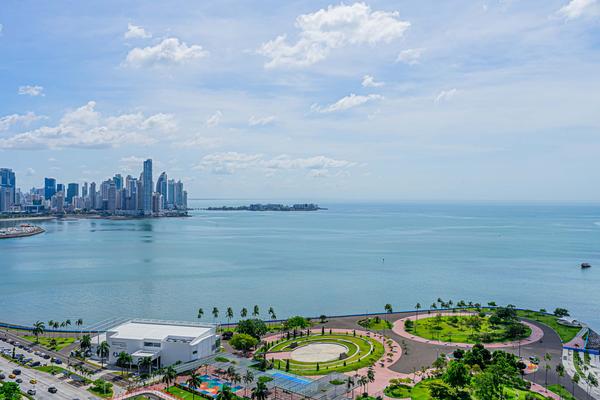 Dreamy 1BR w/ Stunning Cinta Costera Views