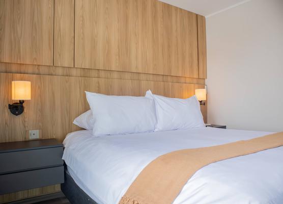 Flawless 3BR w/Balcony in Miraflores