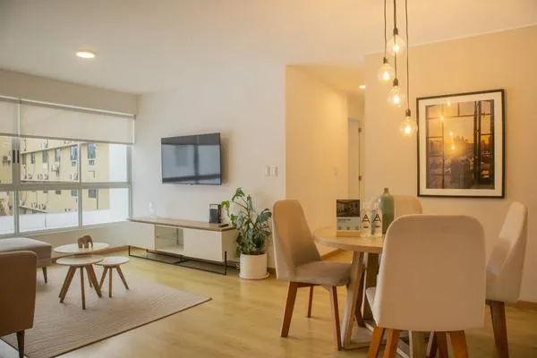 Astonishing 2BR in Miraflores