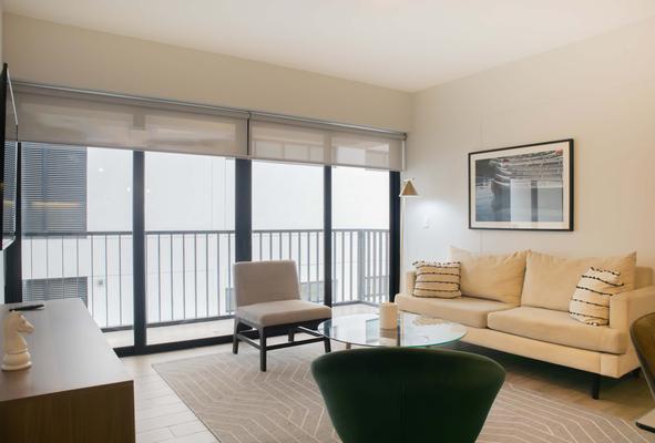 Upscale 2BR in Miraflores